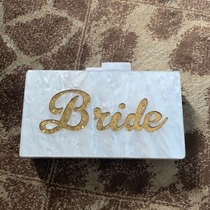 Bride clutch